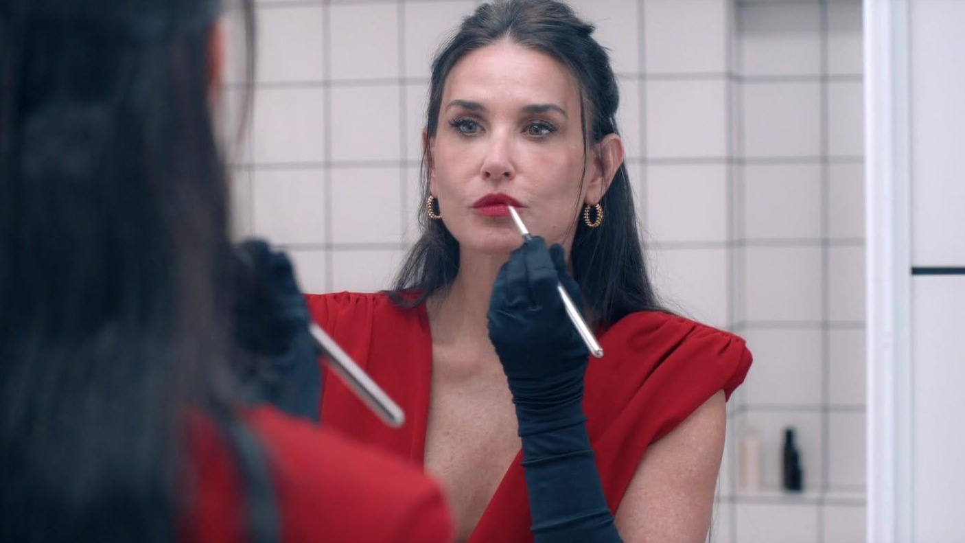 Cropped Demi Moore