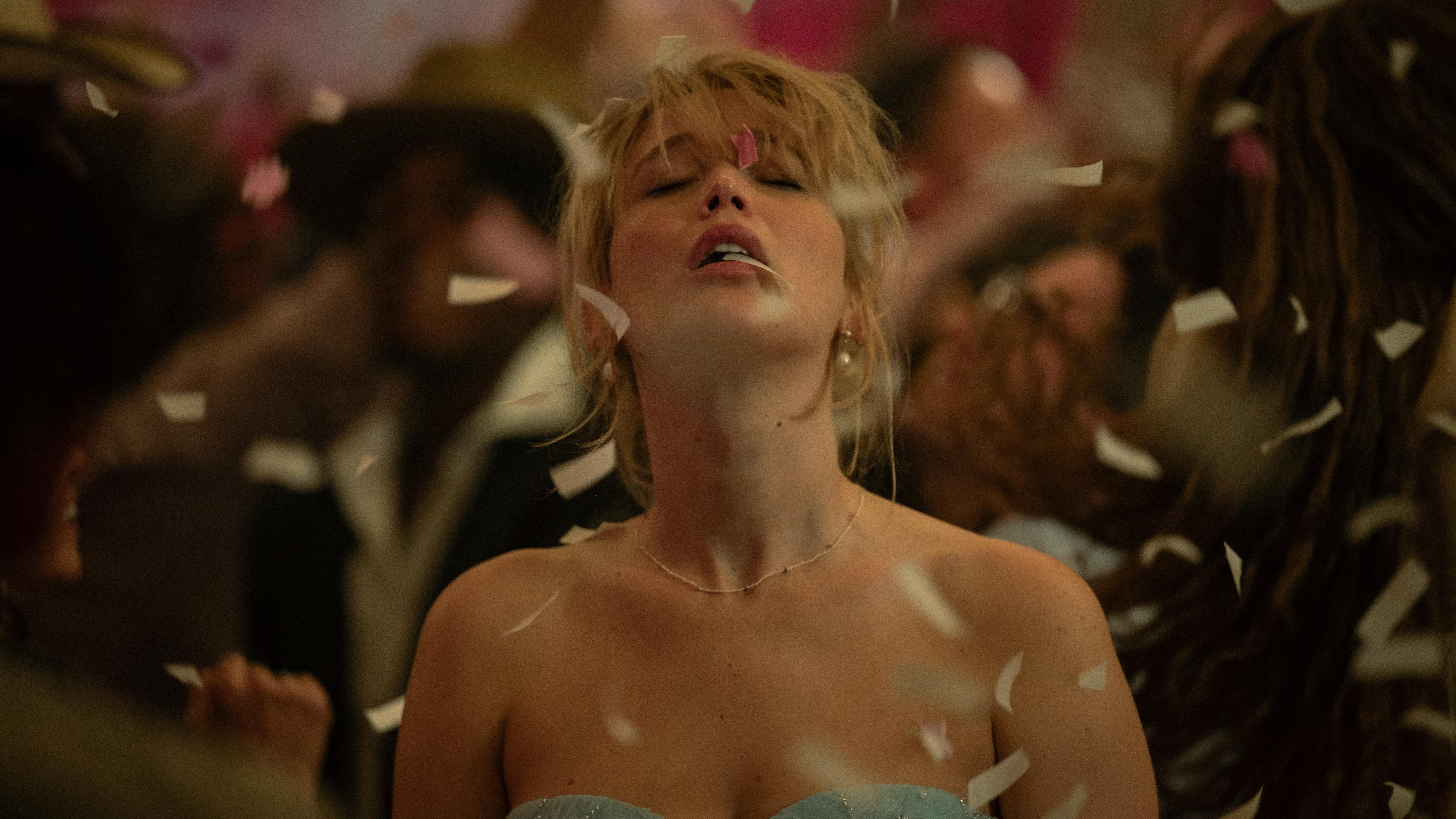 Cropped Die My Love 2025