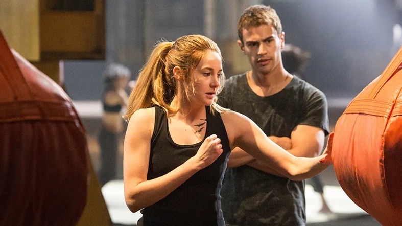 Cropped Divergent