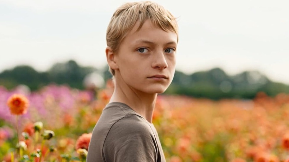 Cropped Eden Dambrine Close 2022