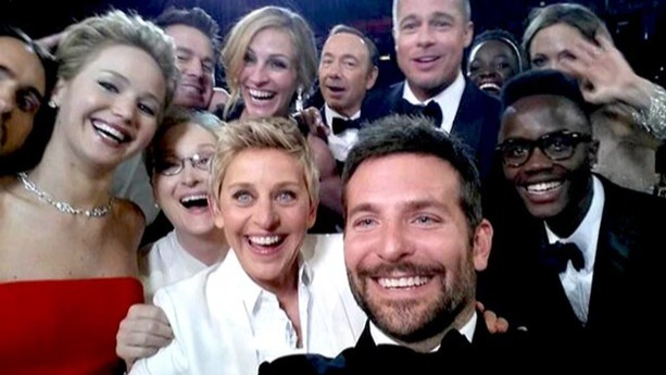 Cropped Ellens celebrity selfie
