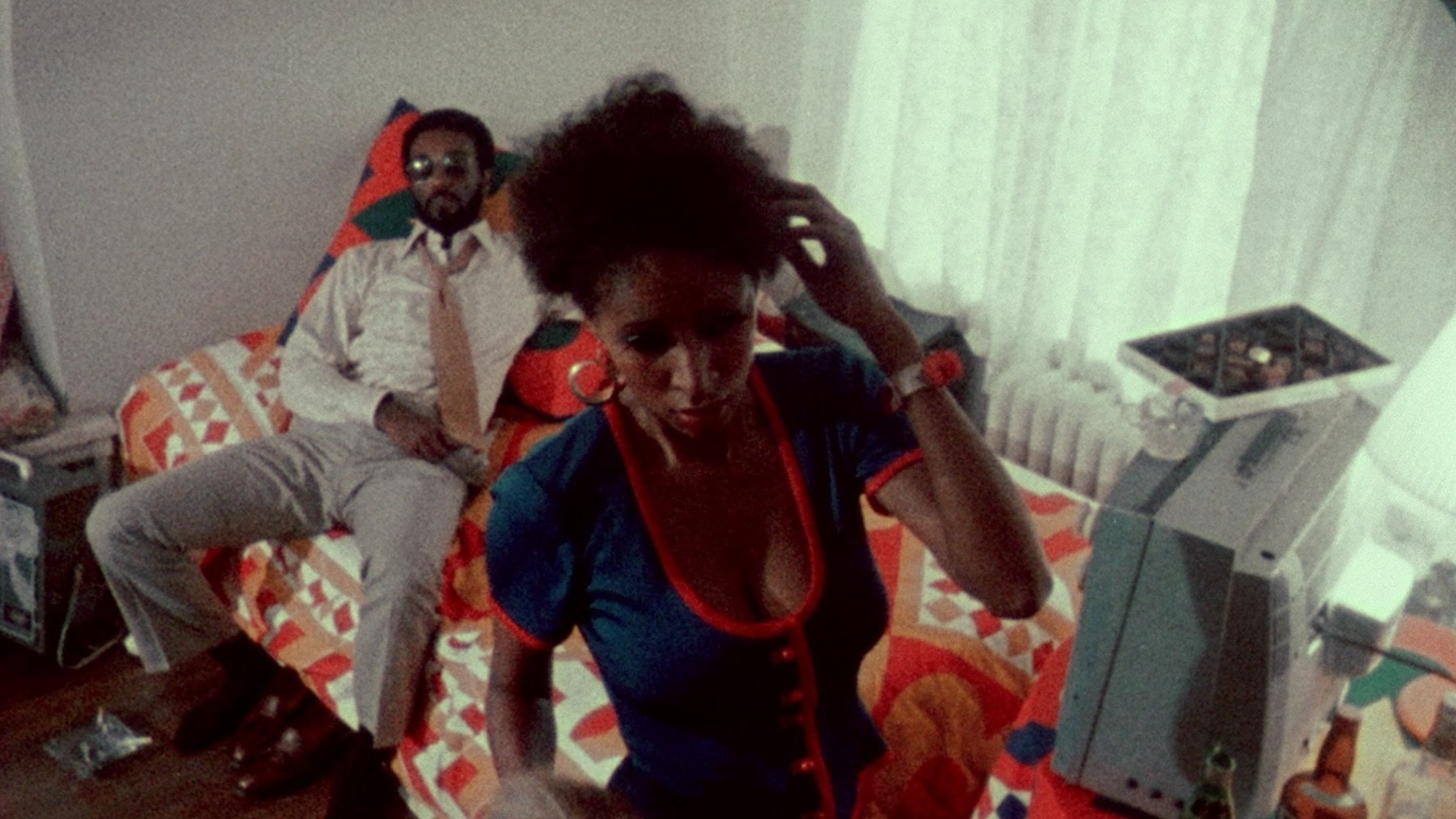 Cropped Ganja Hess 1973