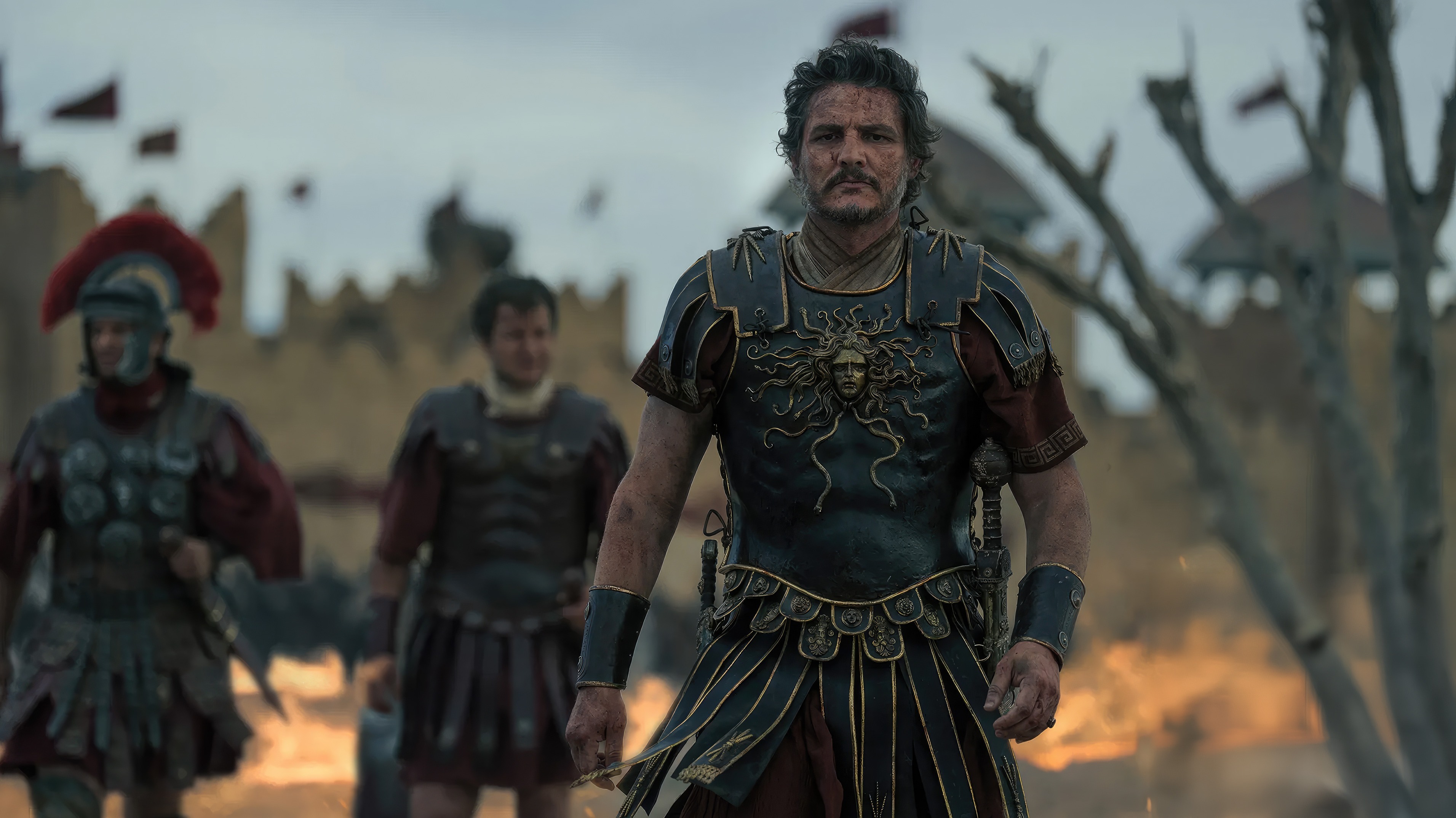 Cropped Gladiator 2