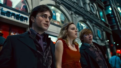 Cropped Harry Potter and the Deathly Hallows Part 1