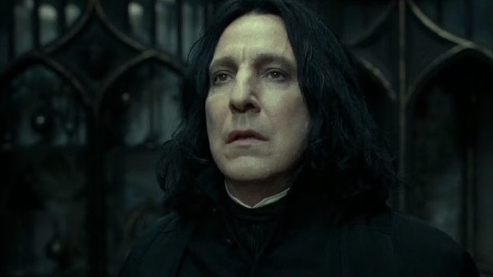 Cropped Harry Potter and the Deathly Hallows Part 2 2011 snape