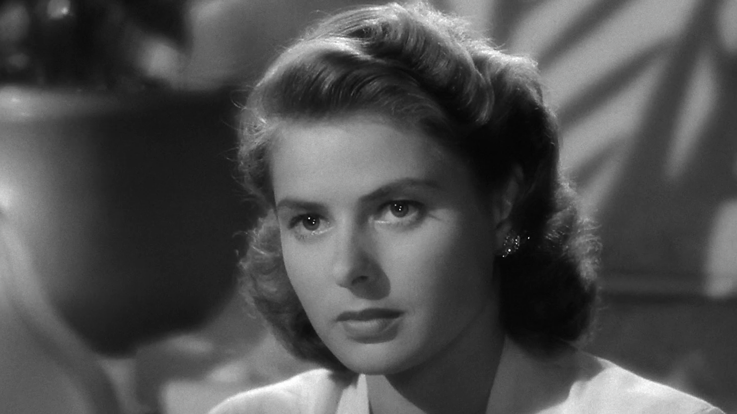 Cropped Ingrid Bergman casablanca