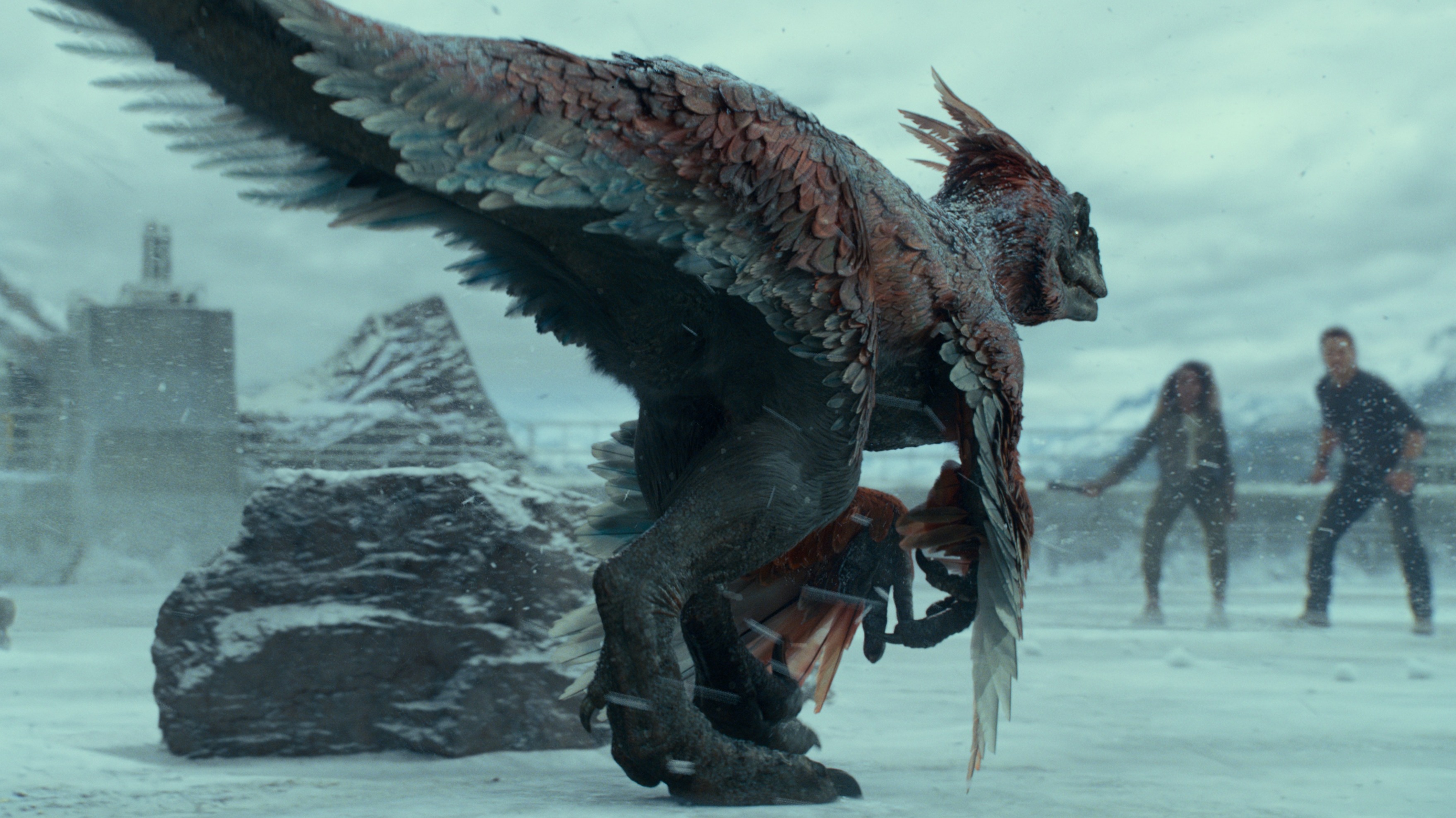 Cropped Jurassic World Dominion 2022