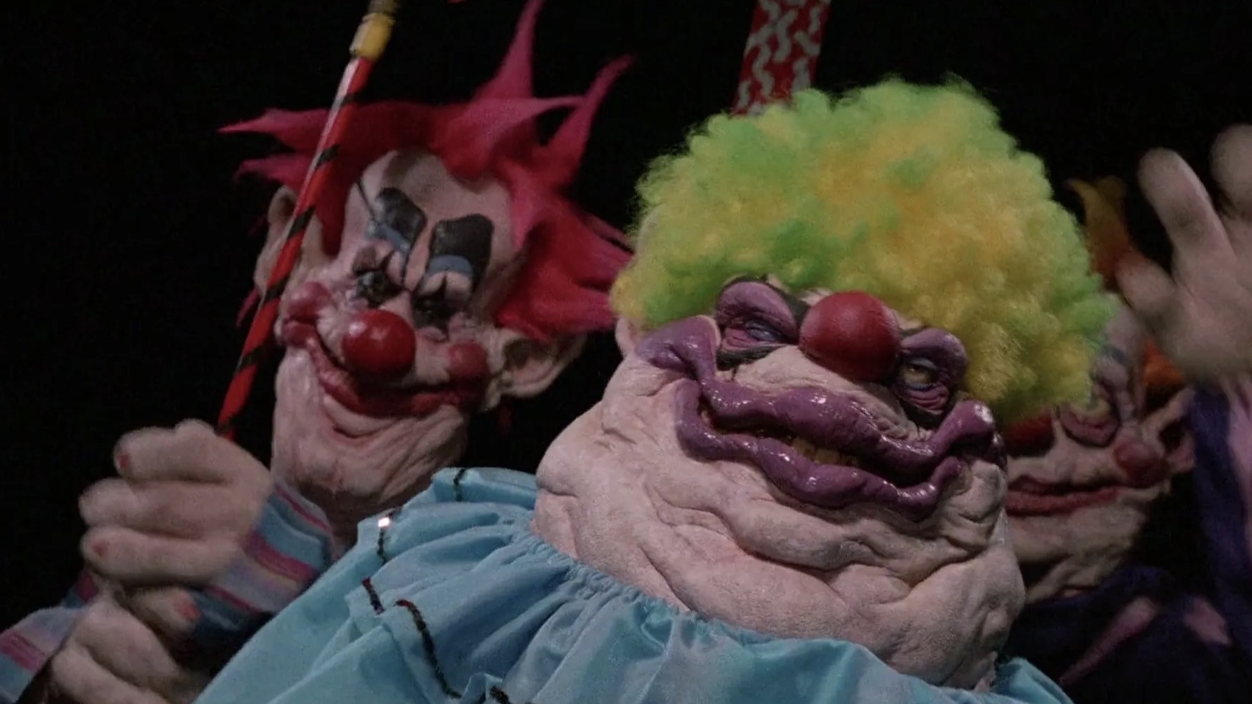 Cropped Killer Klowns from Outer Space 1988