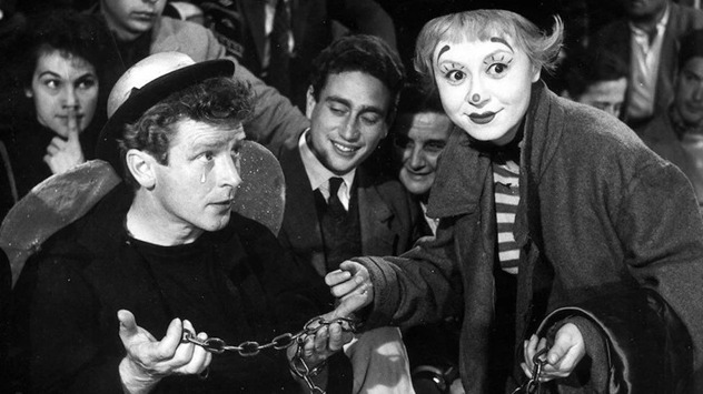 Cropped La Strada