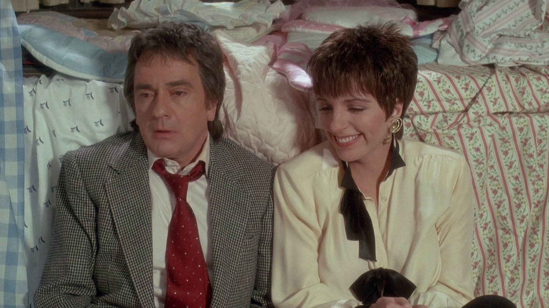 Cropped Liza Minnelli Arthur 2 On the Rocks