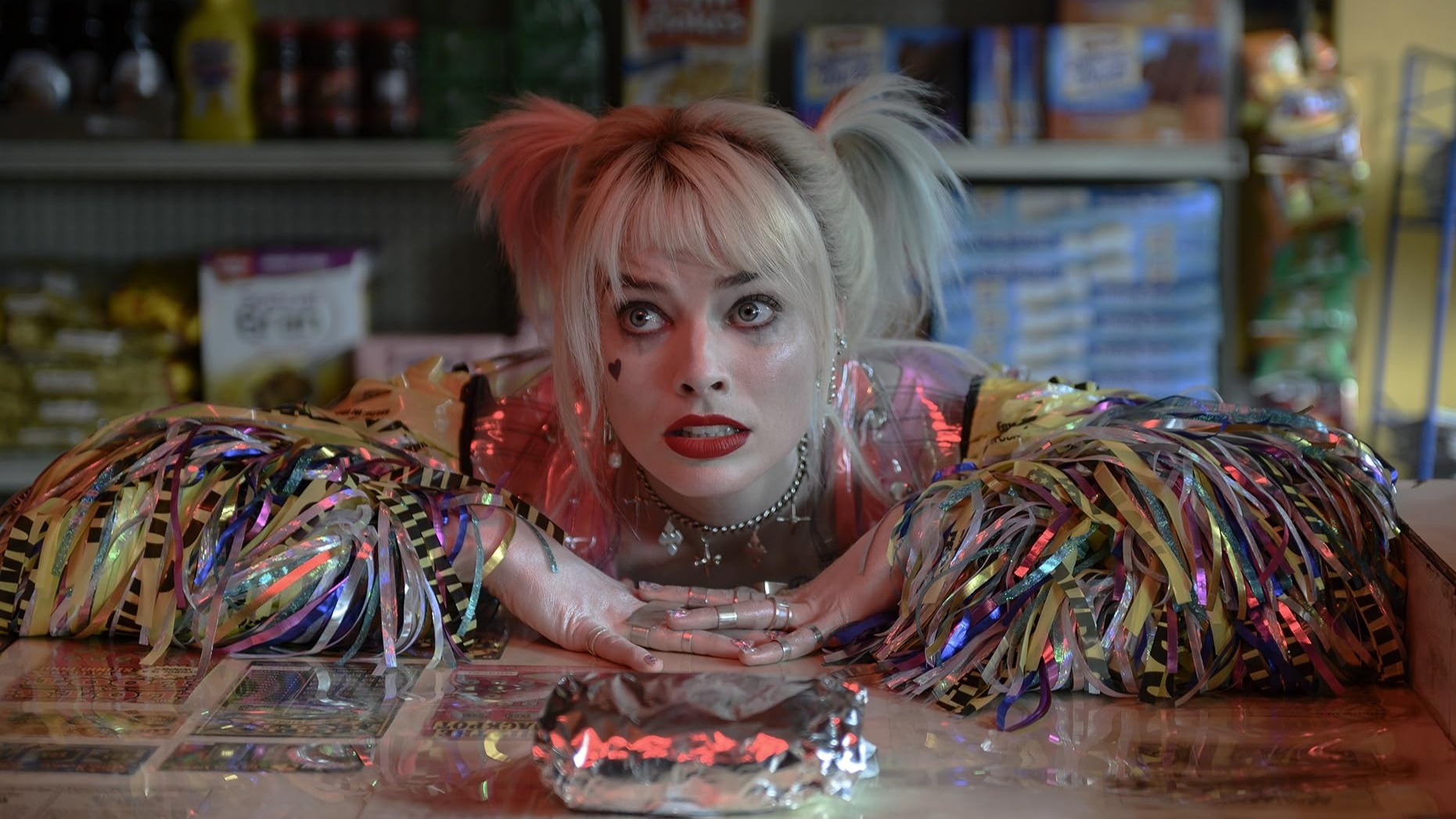 Cropped Margot Robbie