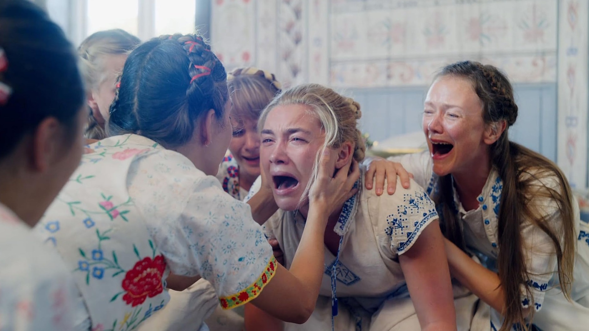 Cropped Midsommar