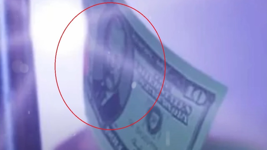 Cropped Money shows fake presidents like in Red Dead Redemption