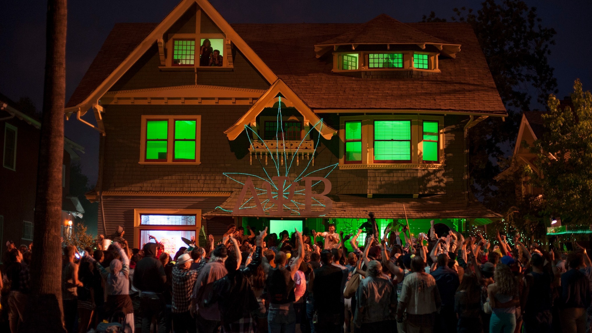 Cropped Neighbors 2014