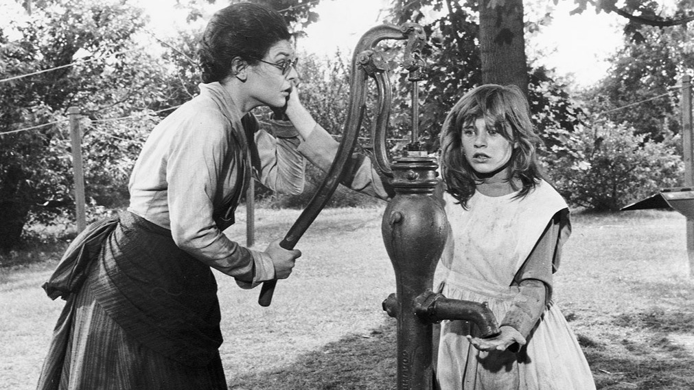 Cropped Patty Duke The Miracle Worker 1962