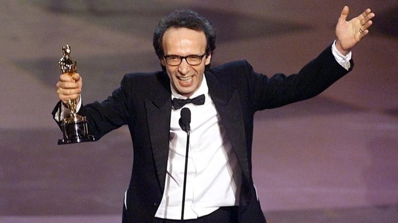 Cropped Roberto Benigni celebration