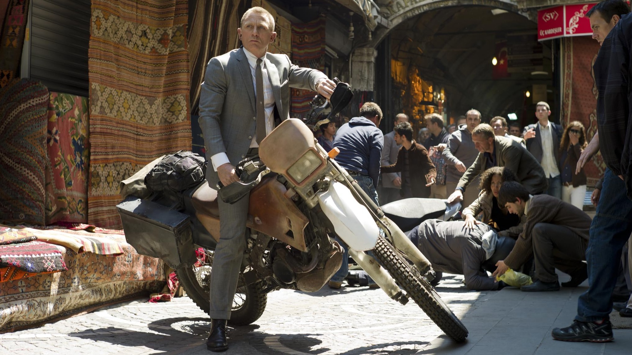 Cropped Skyfall