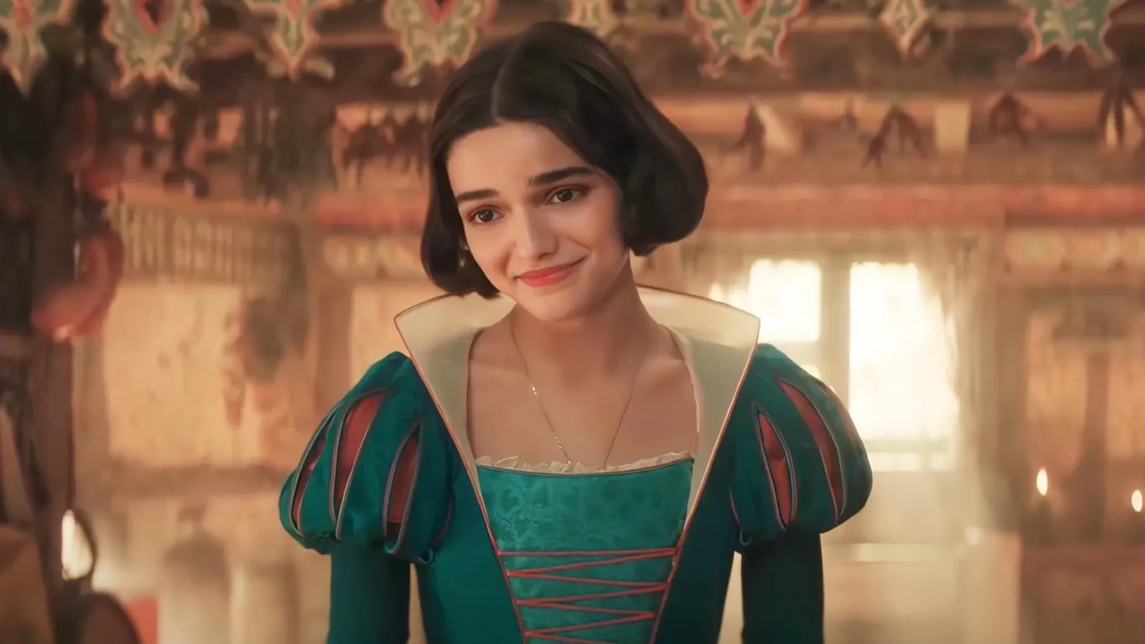 Cropped Snow White 2025