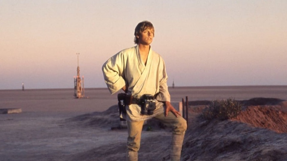 Cropped Star Wars A New Hope 1977 luke