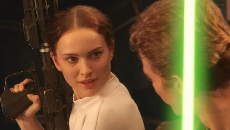 Cropped Star Wars Episode II Attack of the Clones