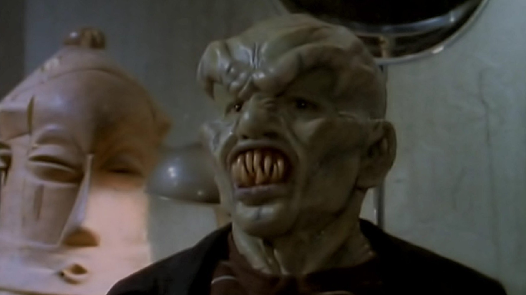 Cropped The Haunted Mask Goosebumps 1995