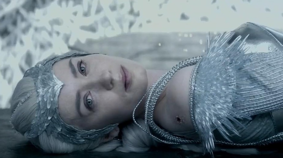 Cropped The Huntsman Winters War
