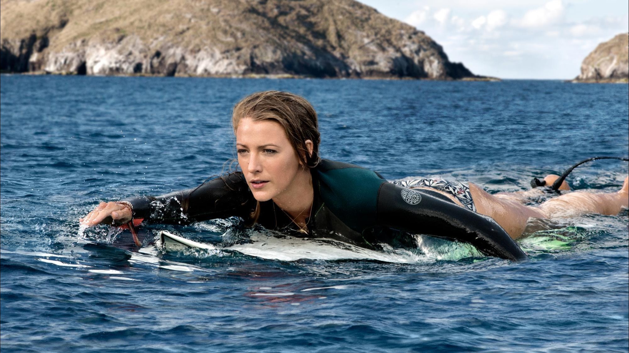Cropped The Shallows 2016
