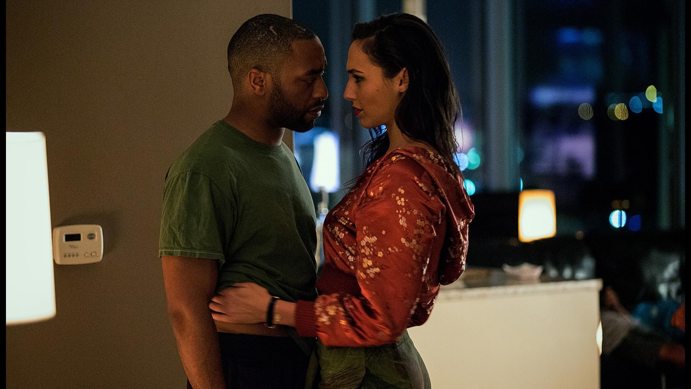 Cropped Triple 9
