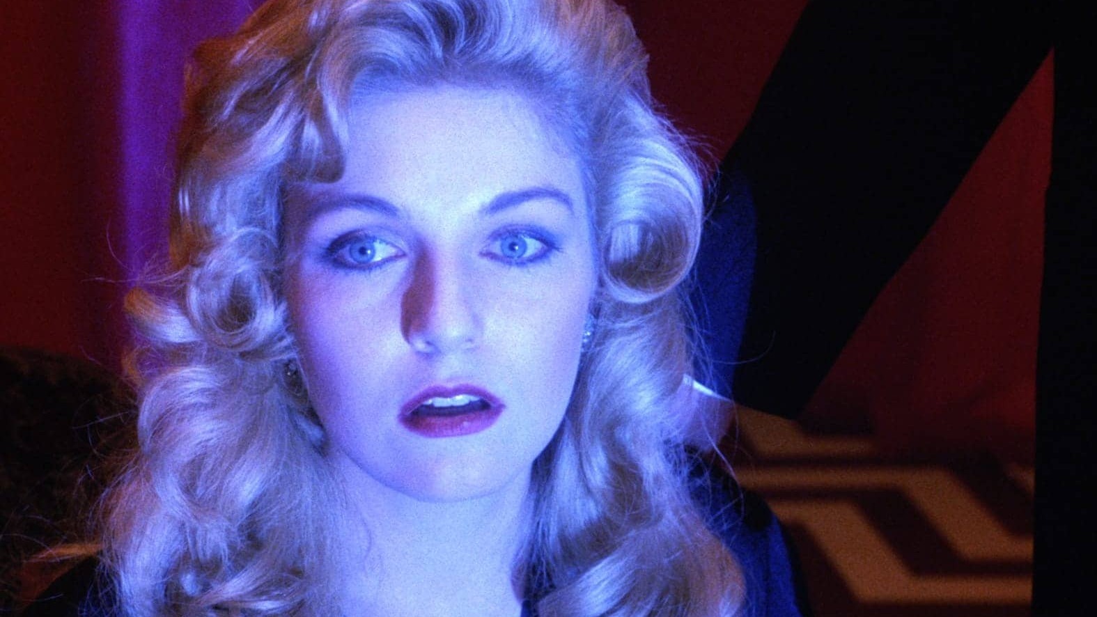 Cropped Twin Peaks Fire Walk with Me 1992