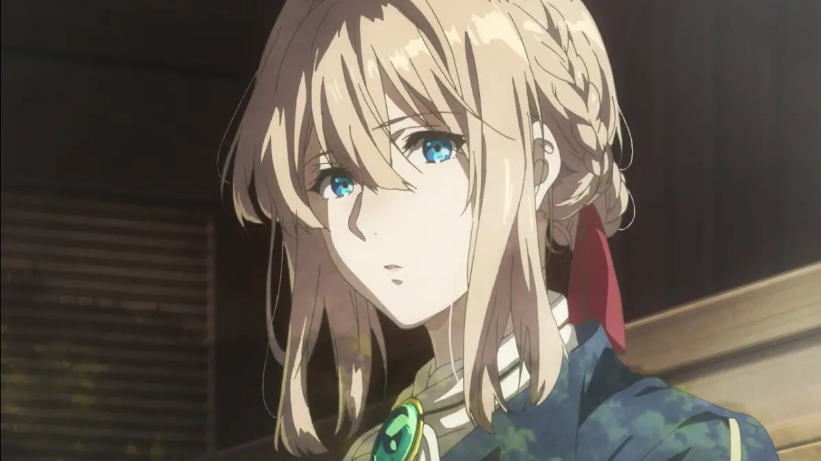 Cropped Violet Evergarden