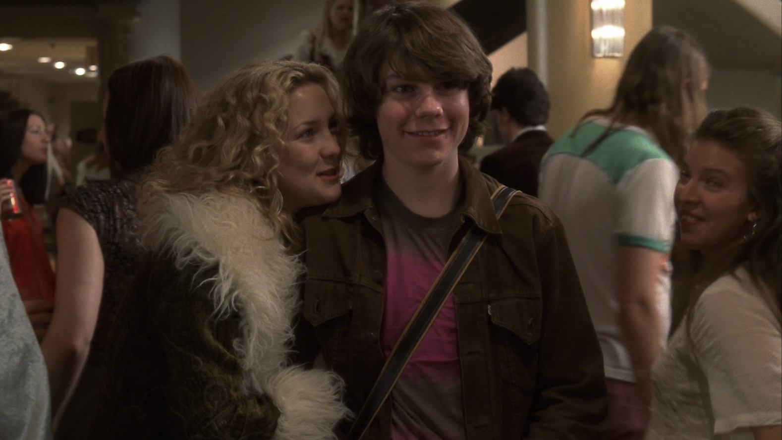 Cropped almost famous 2000