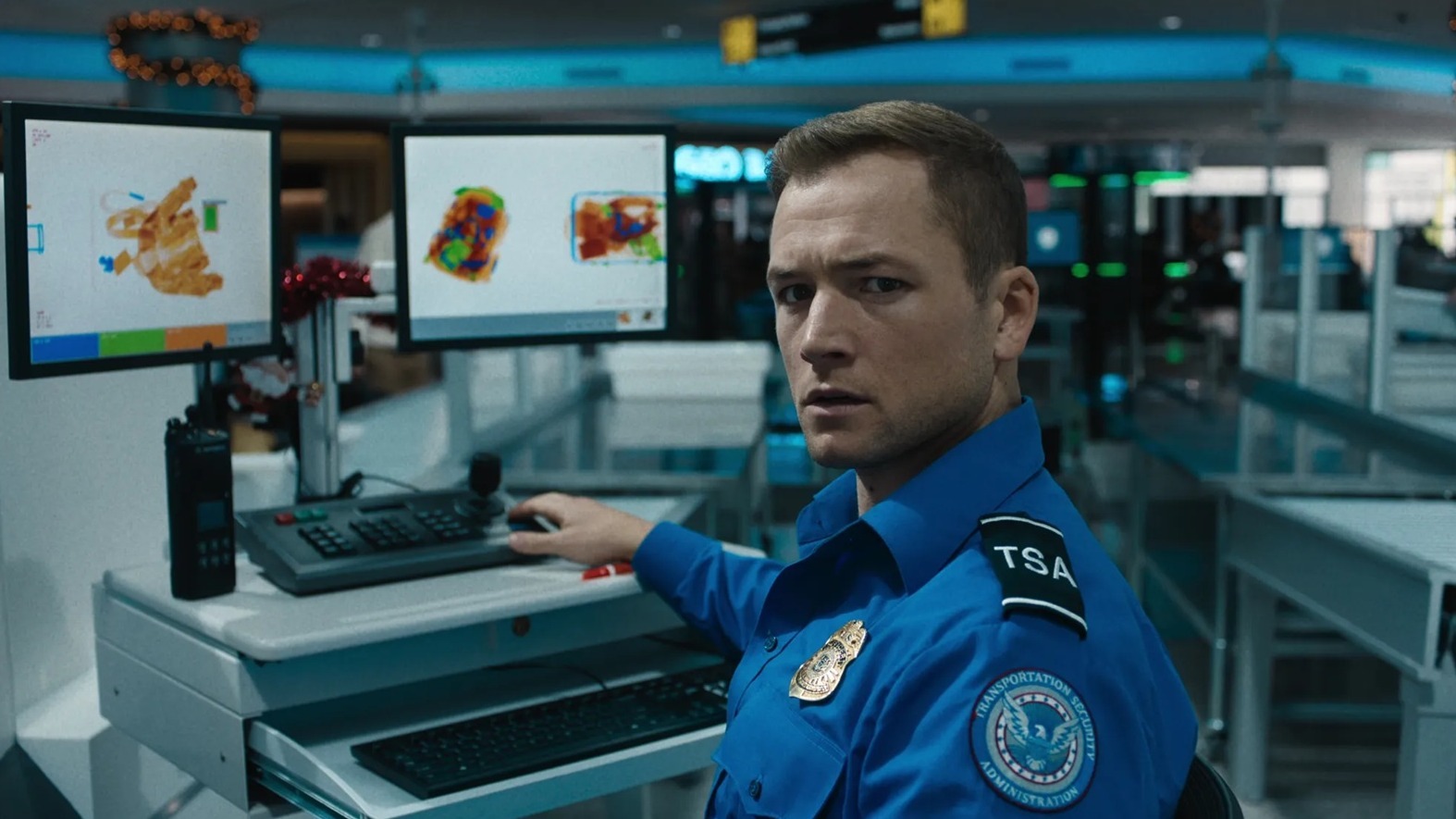 Cropped carry on movie