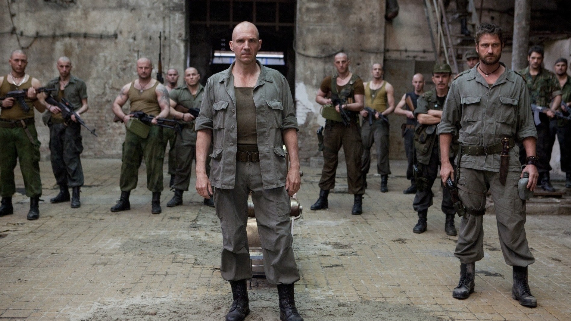Cropped coriolanus 2011