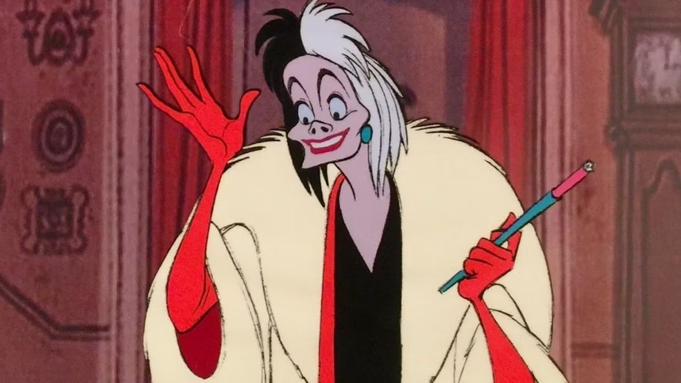 Cropped cruella de vil