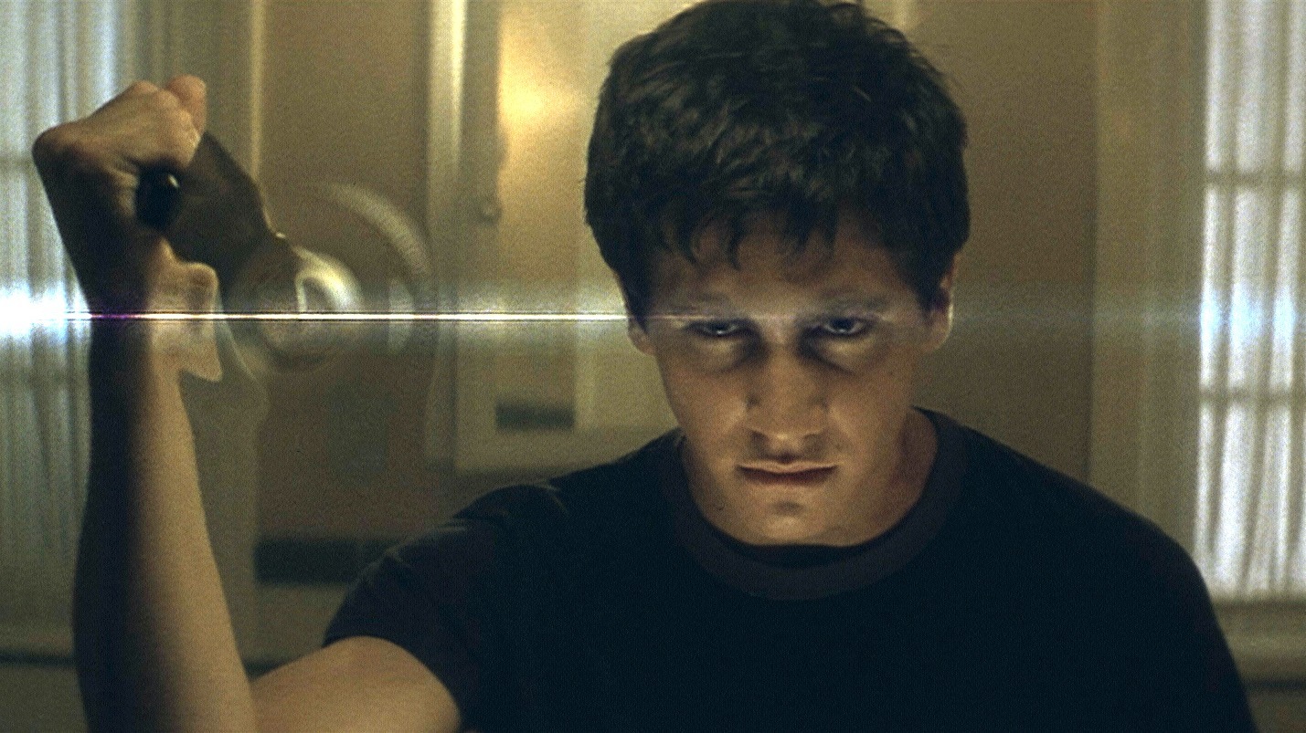 Cropped donnie darko 2001