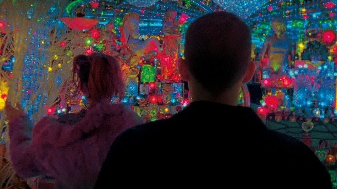 Cropped enter the void