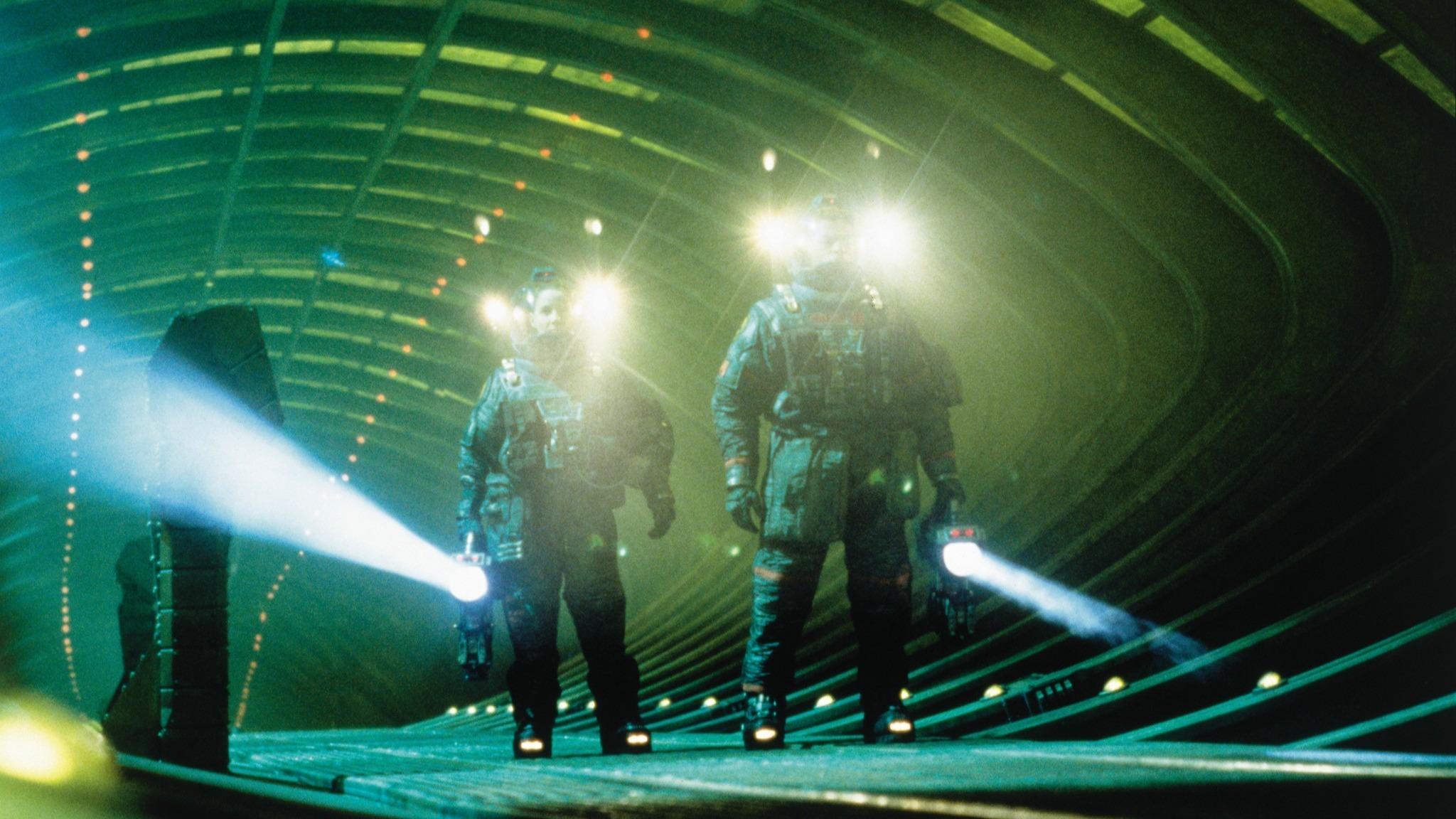 Cropped event horizon 1997