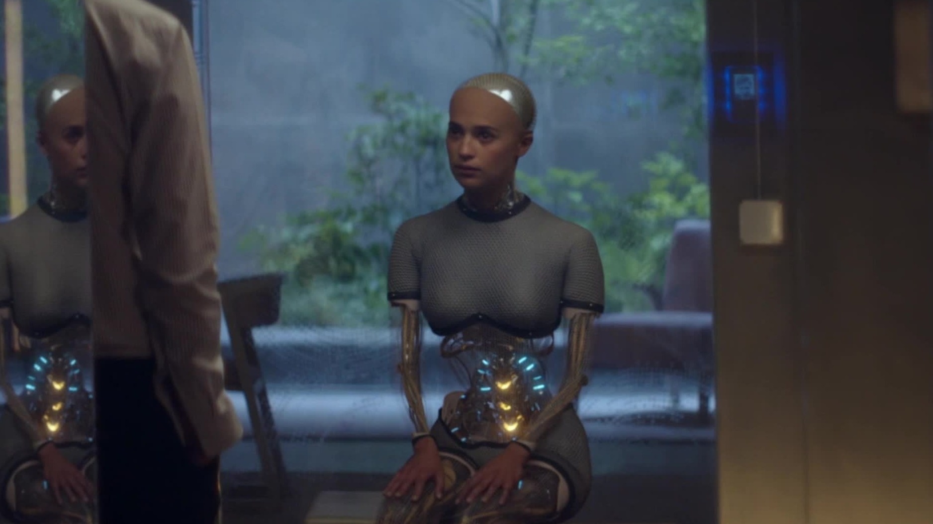 Cropped ex machina 2014