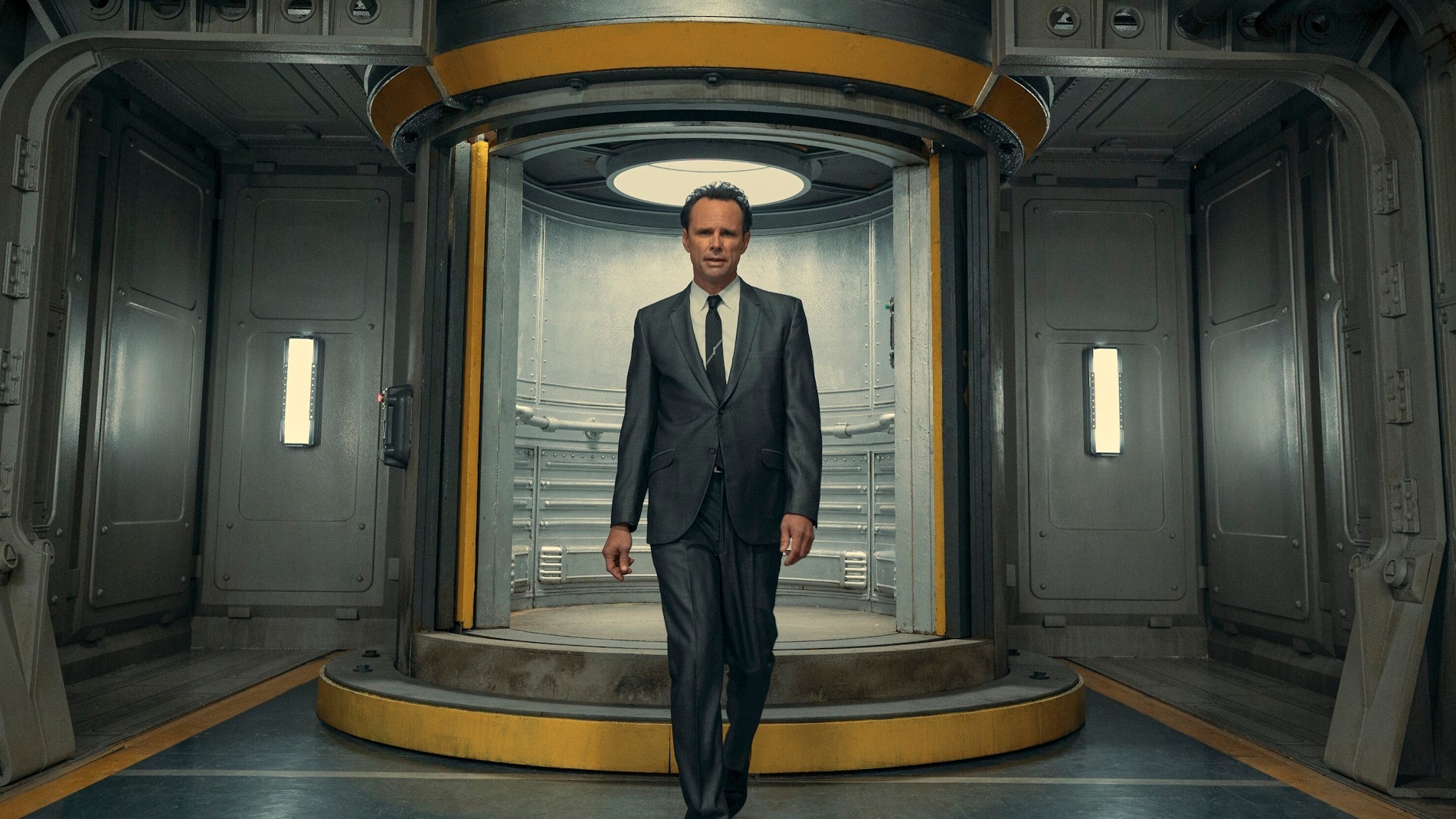 Cropped fallout show