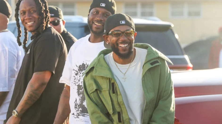 Cropped kendrick lamar not like us