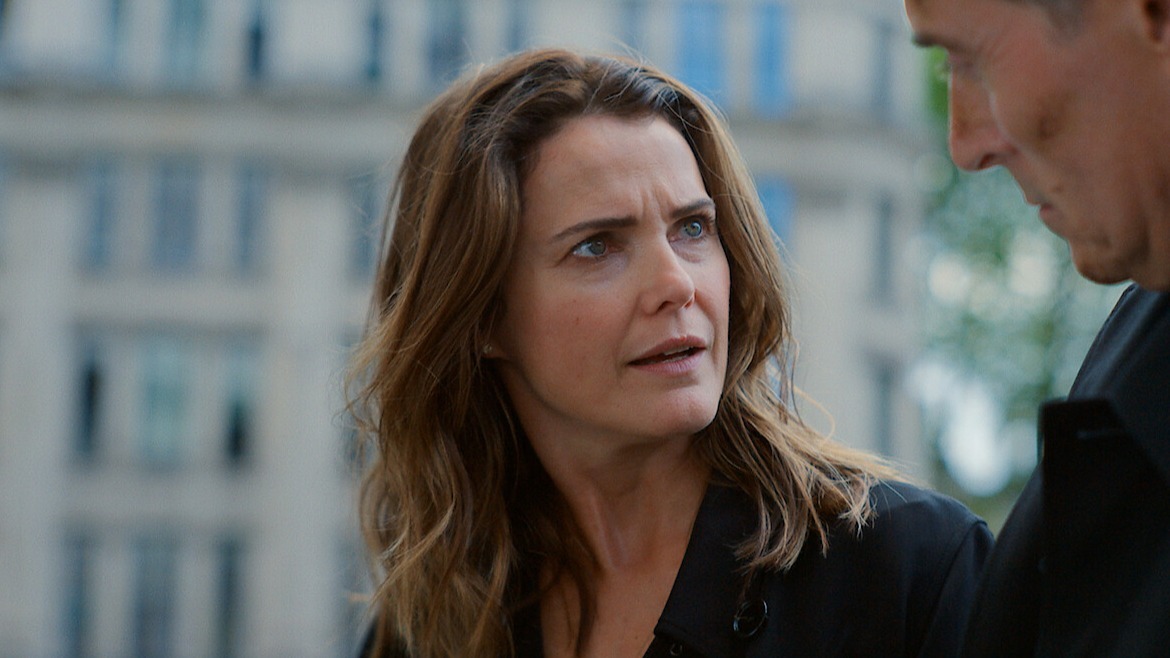 Cropped keri russell the diplomat season 3