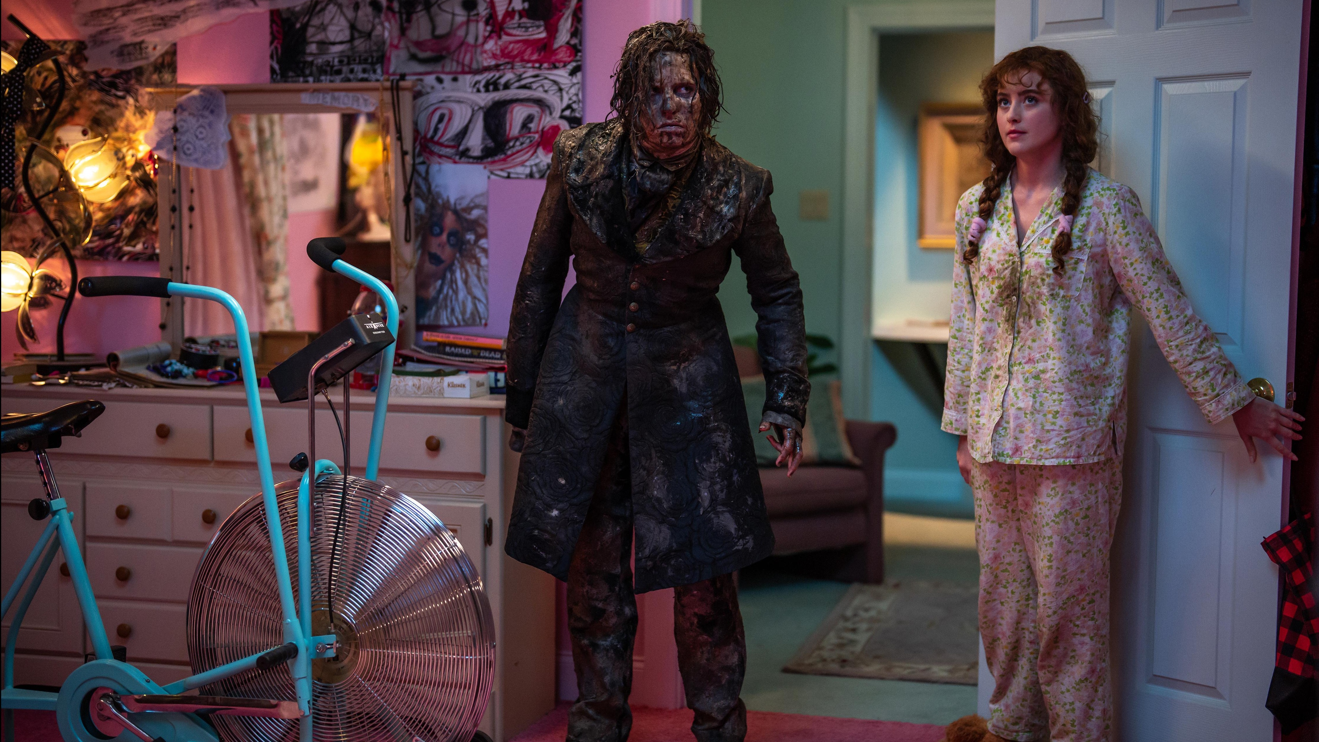 Cropped lisa frankenstein