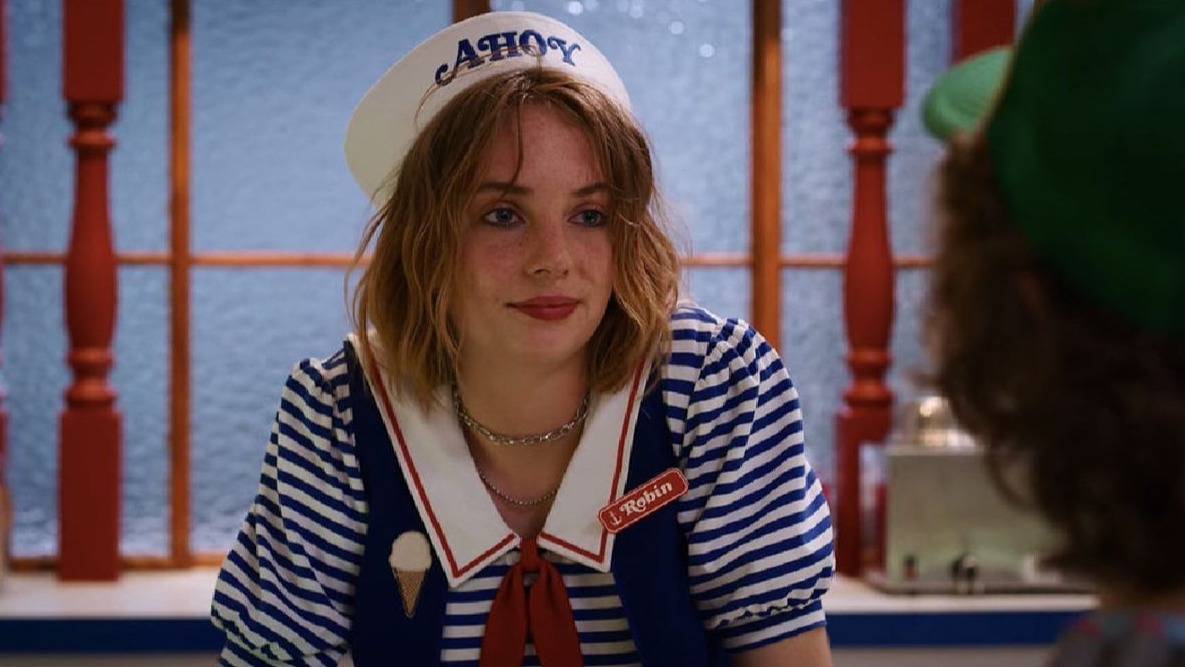 Cropped maya hawke stranger things