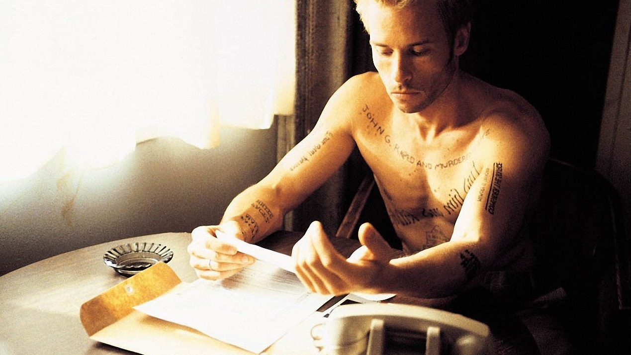 Cropped memento 2000