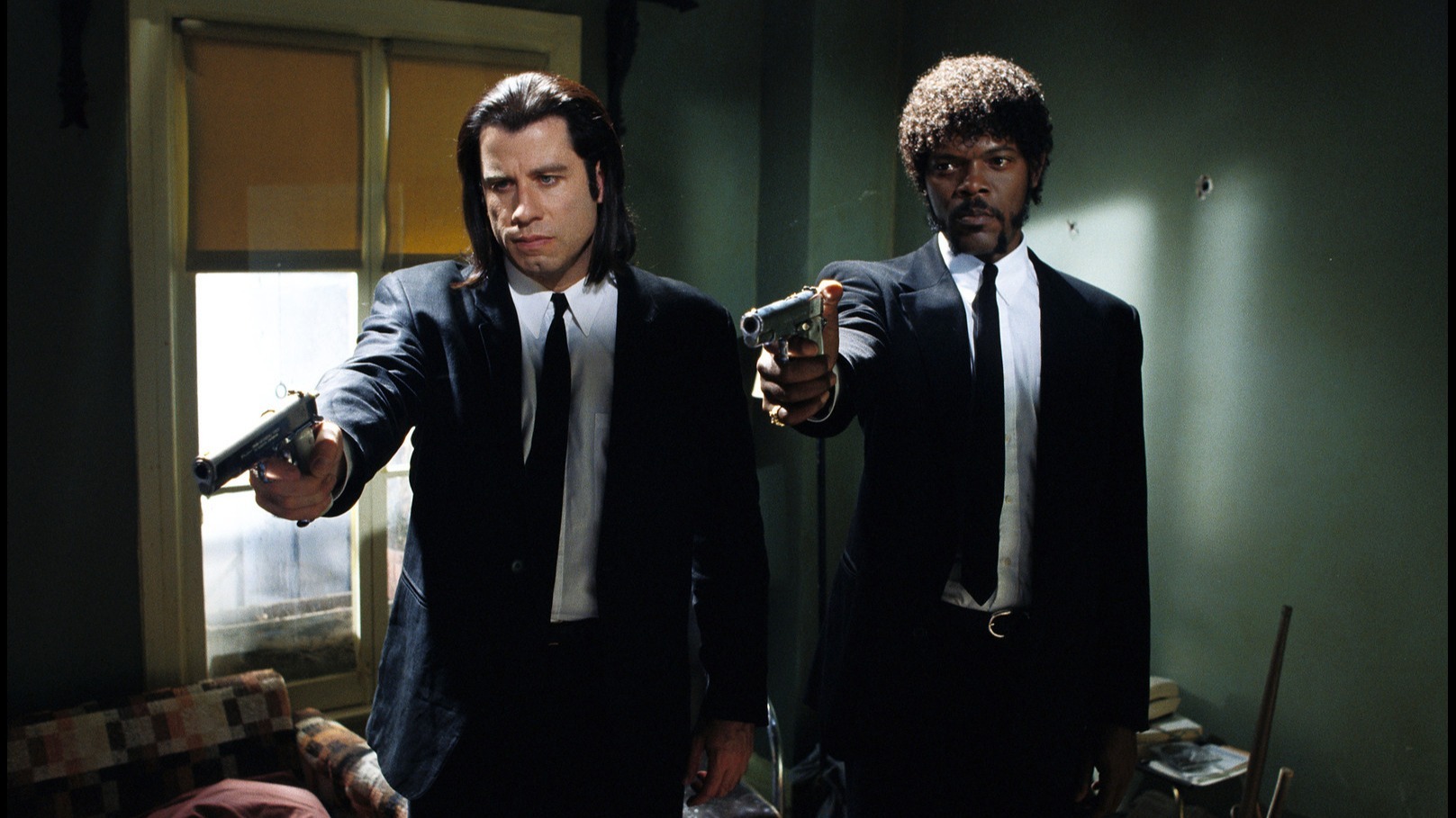 Cropped pulp fiction