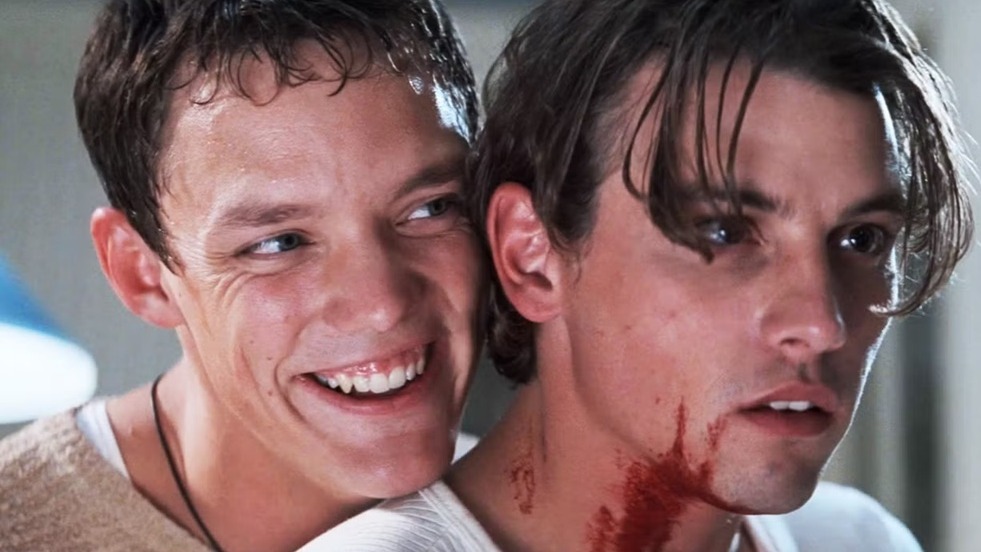 Cropped scream 1996