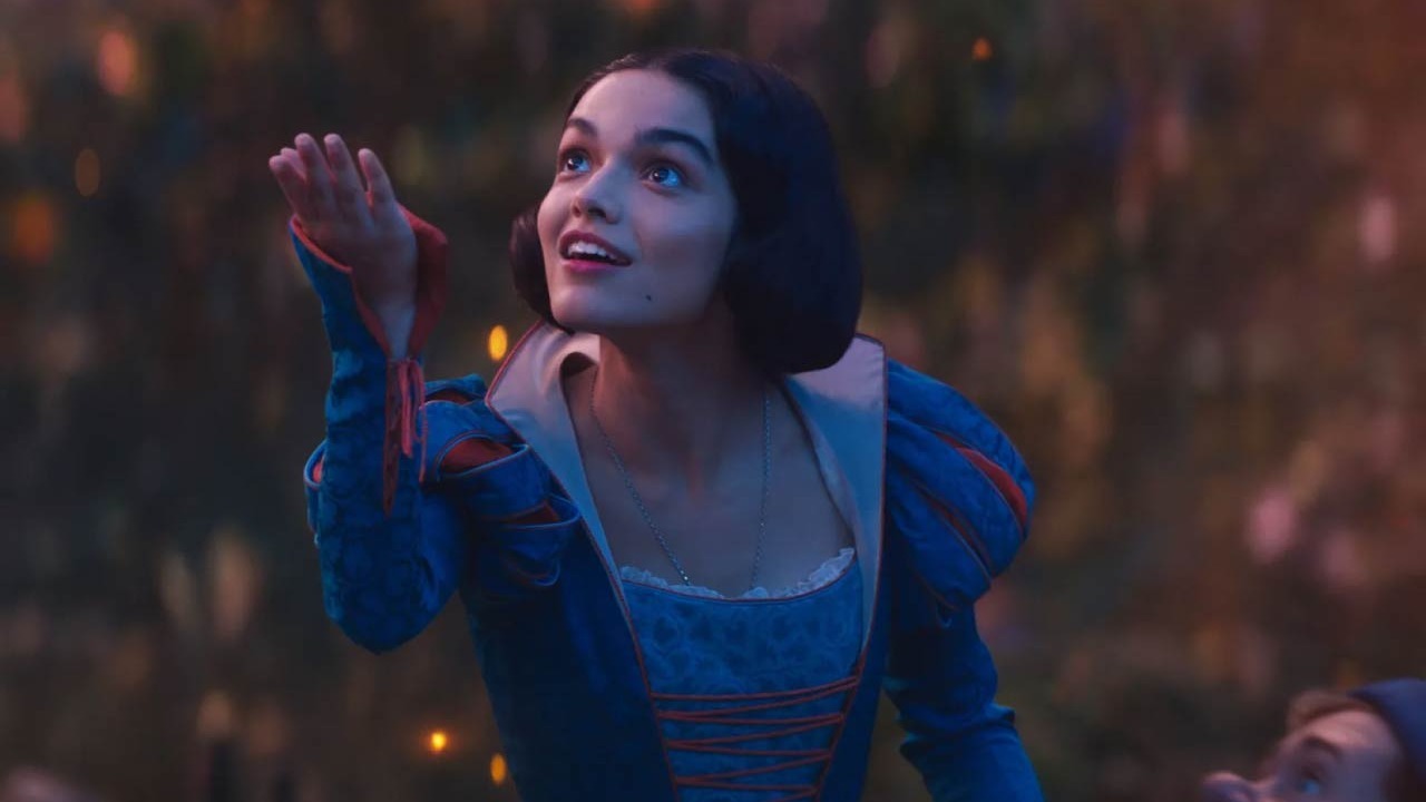 Cropped snow white