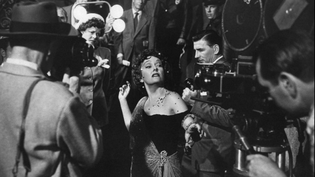 Cropped sunset boulevard