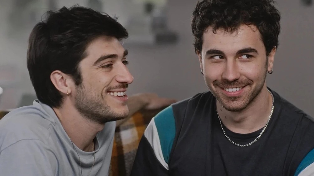 Cropped the astronaut lovers