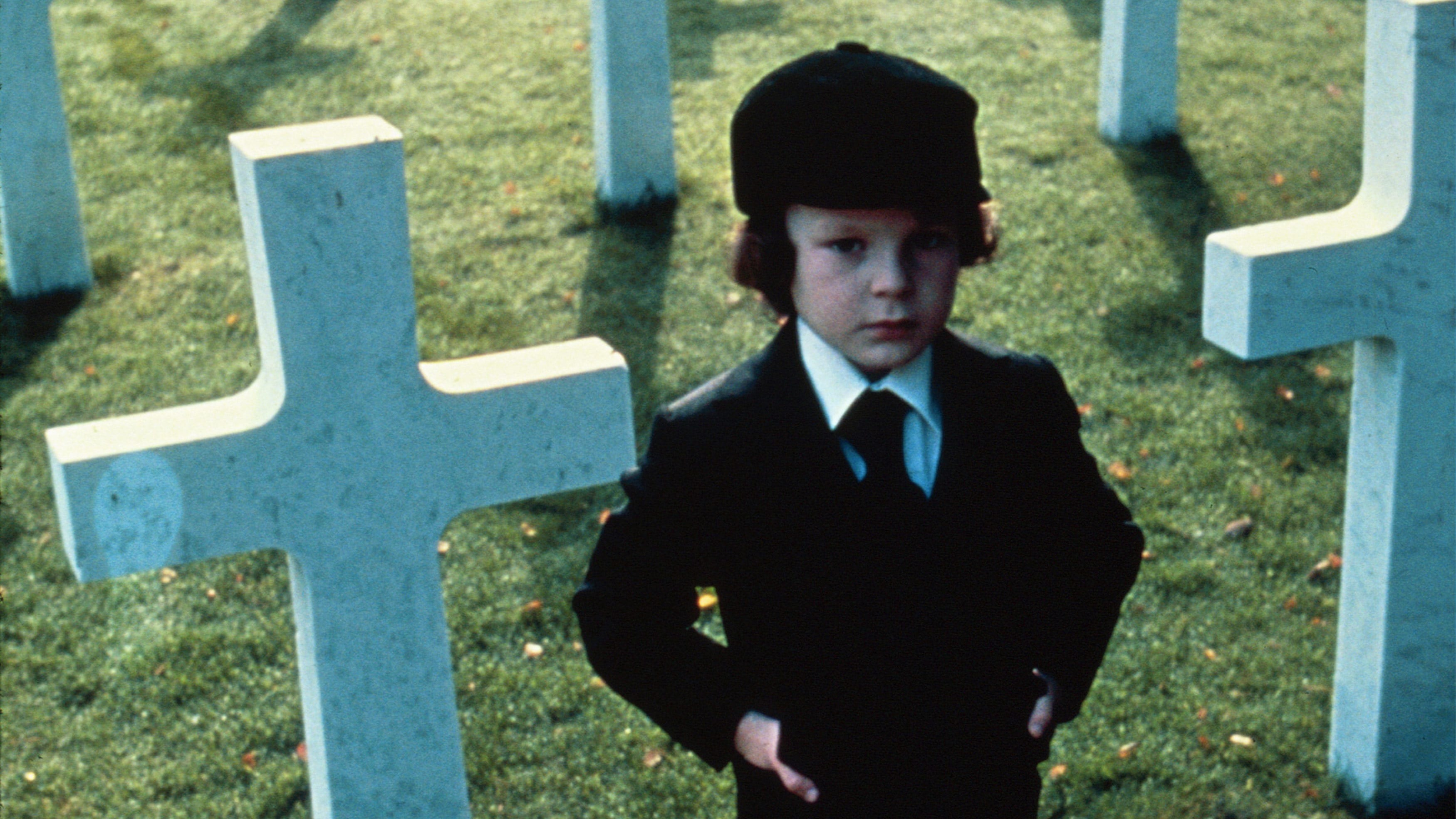 Cropped the omen 1976